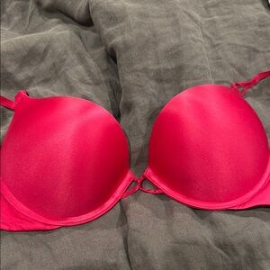 Elegant Red Women's Bra
